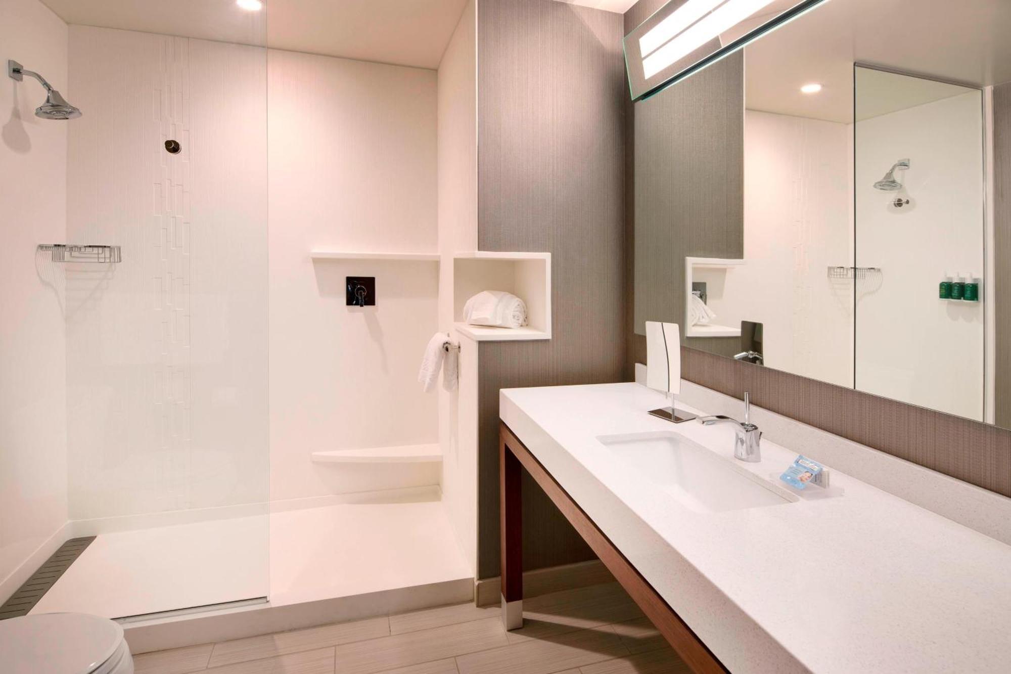 Courtyard By Marriott Atlanta Vinings/Galleria Смирна Екстер'єр фото